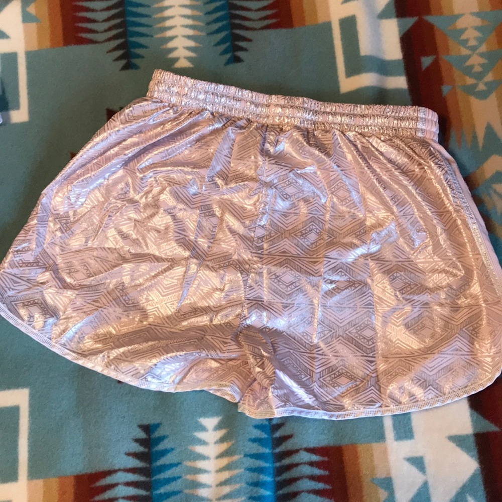 Victoria Secret PINK workout shorts - Picture 4 of 4